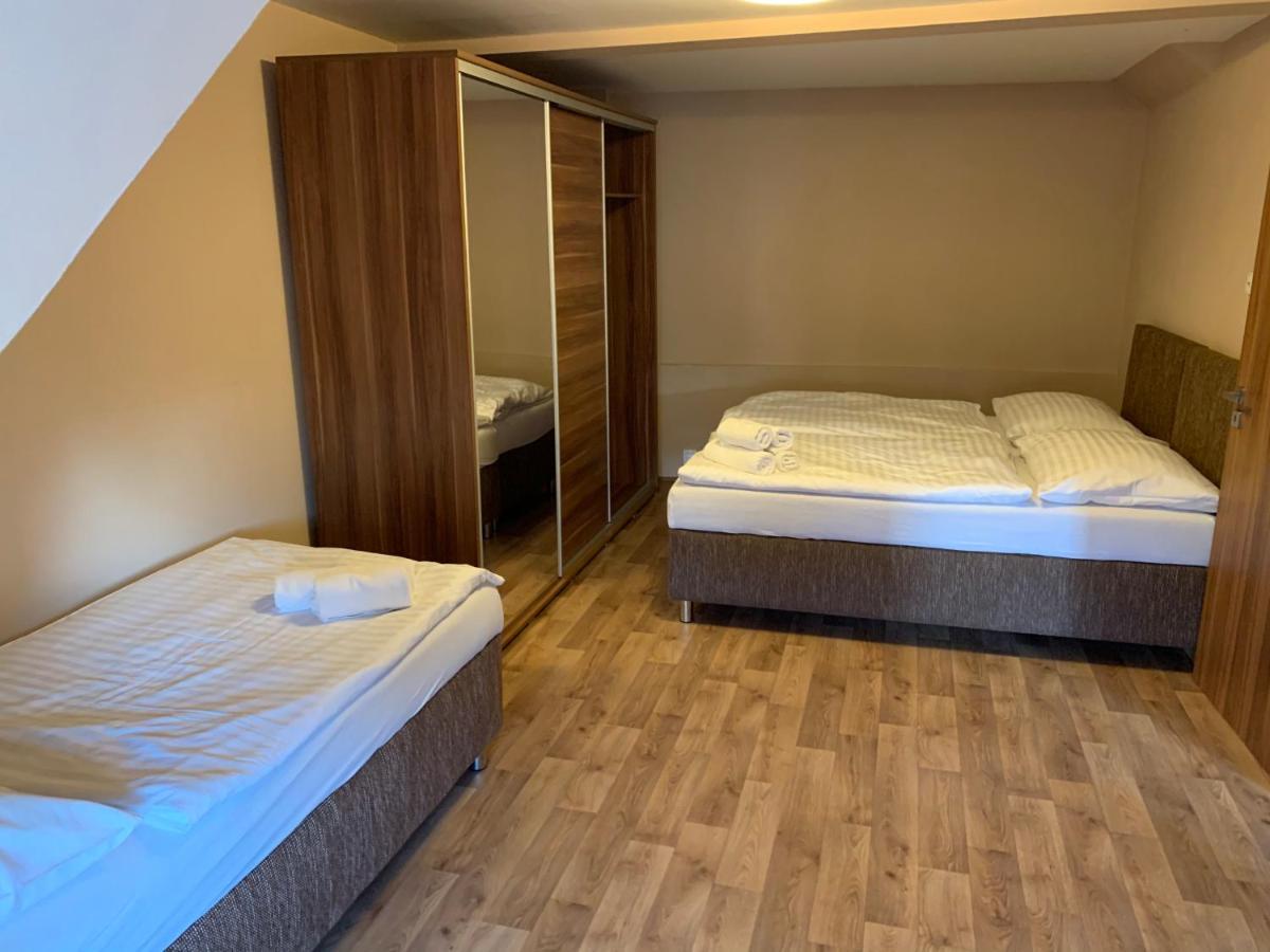 Apartmany Laubeho Namesti Teplice Buitenkant foto