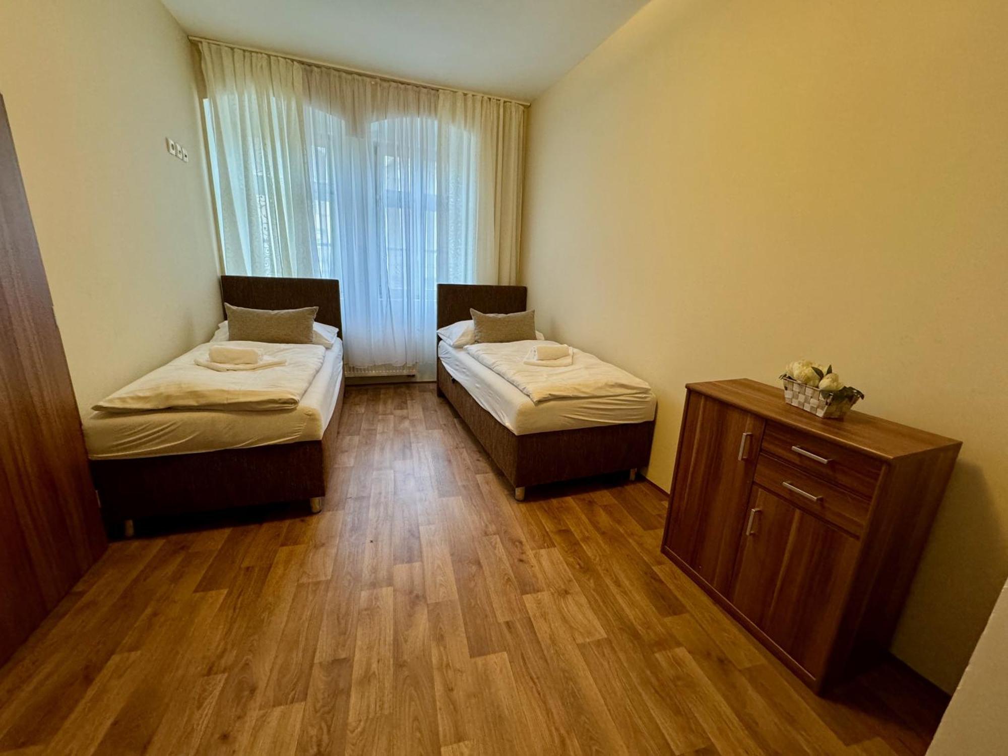 Apartmany Laubeho Namesti Teplice Buitenkant foto